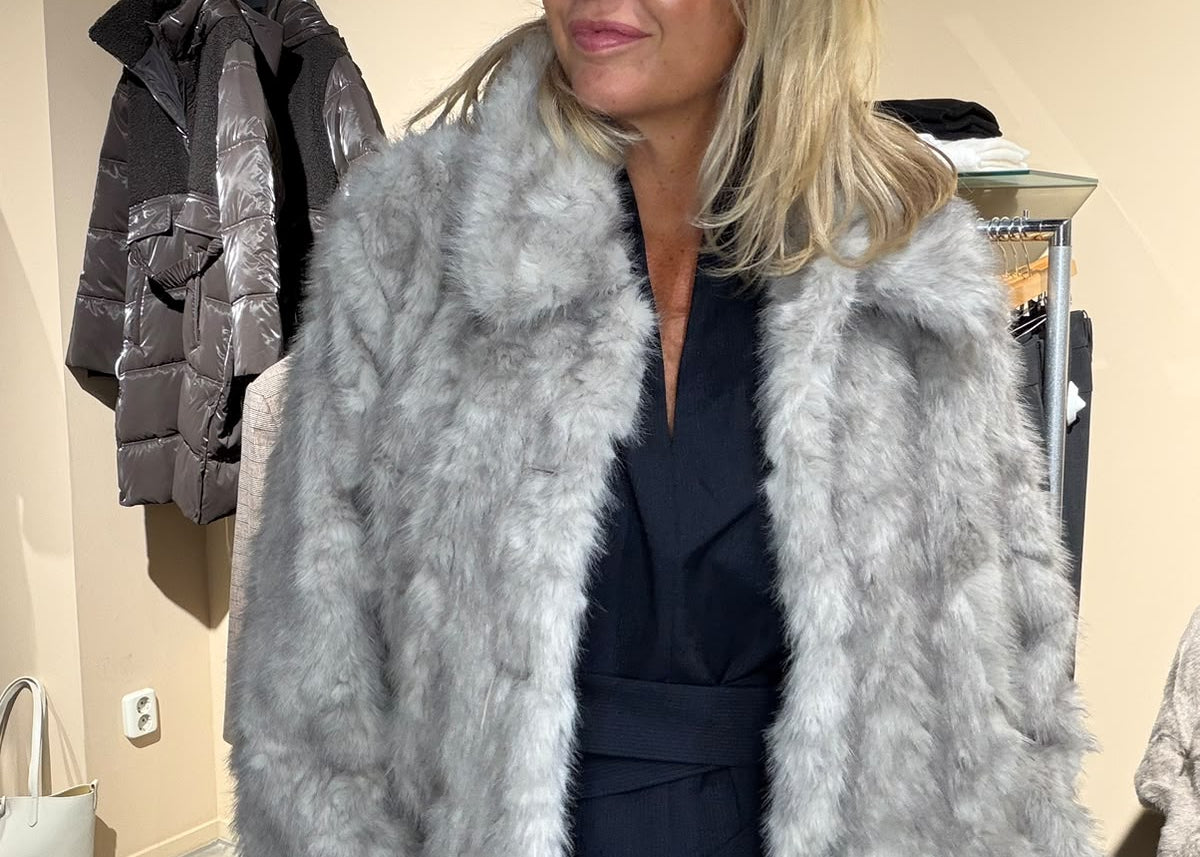 SUMMUM - FAUX FUR