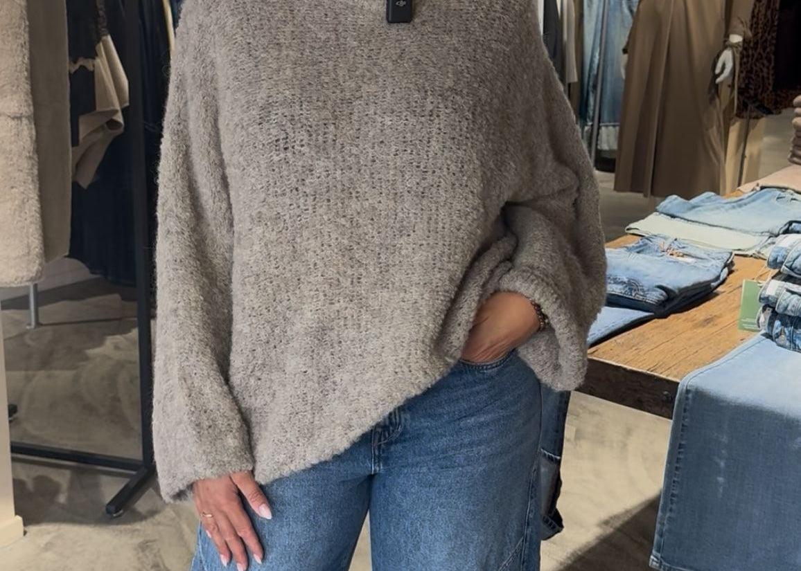 SUMMUM - SWEATER SOFT BOUCLE KNIT