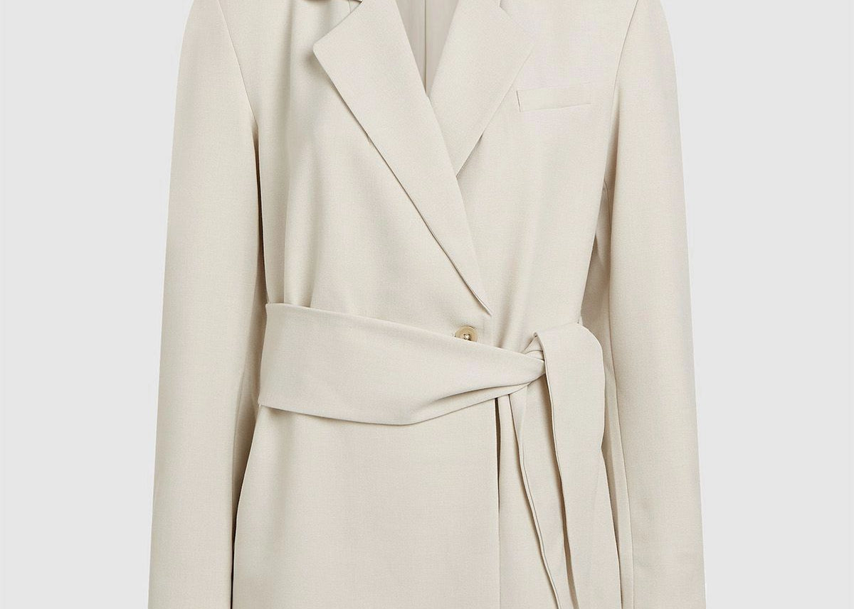 CIRCLE OF TRUST - DANAE BLAZER