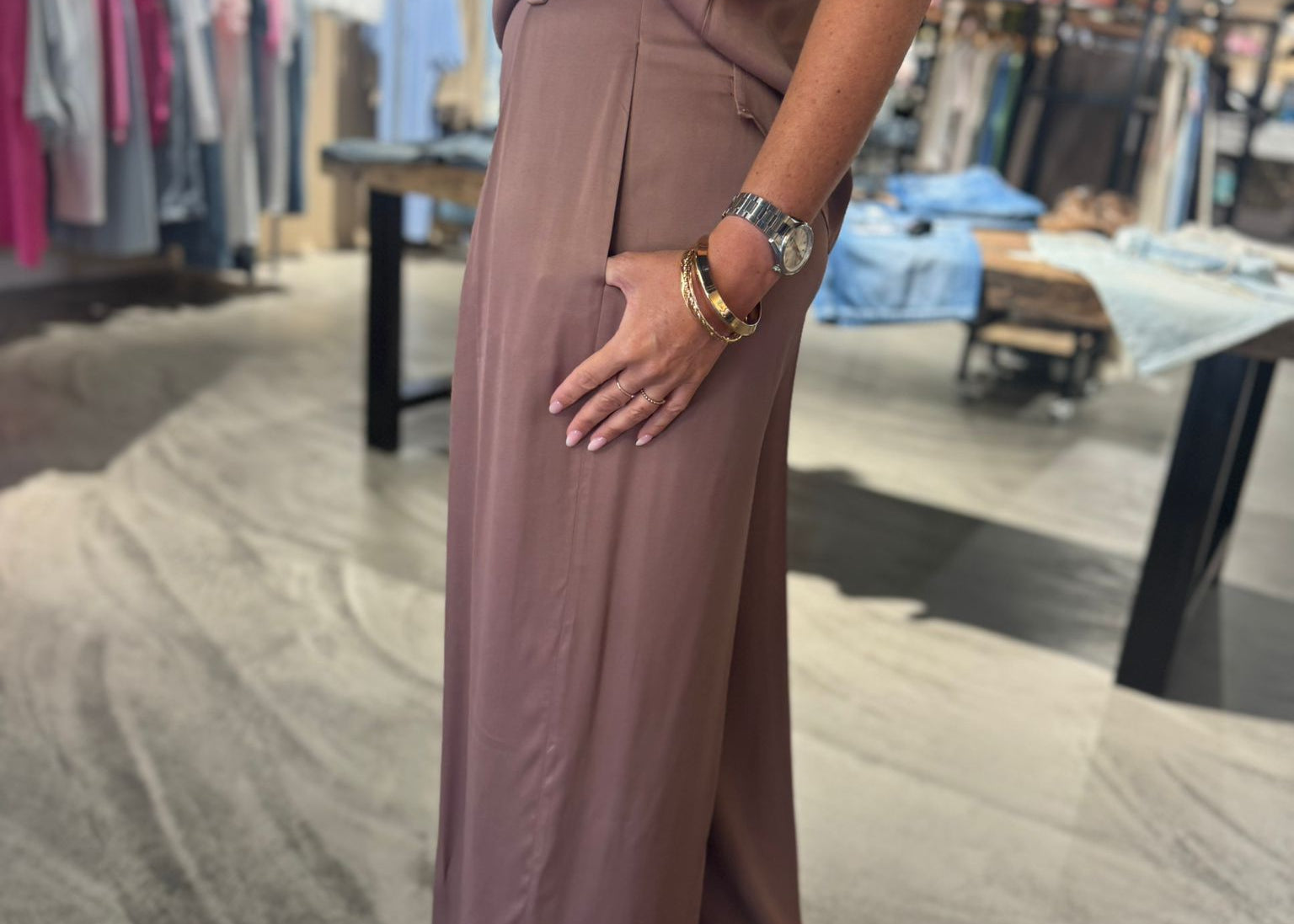 ACCES - WIDE LEG