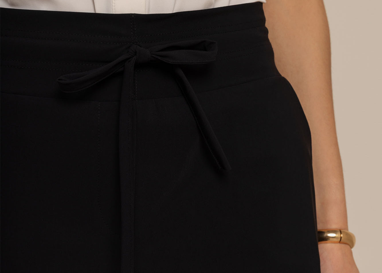 STUDIO ANNELOES - CITY SHORT